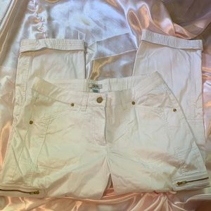 Cache Capri pants